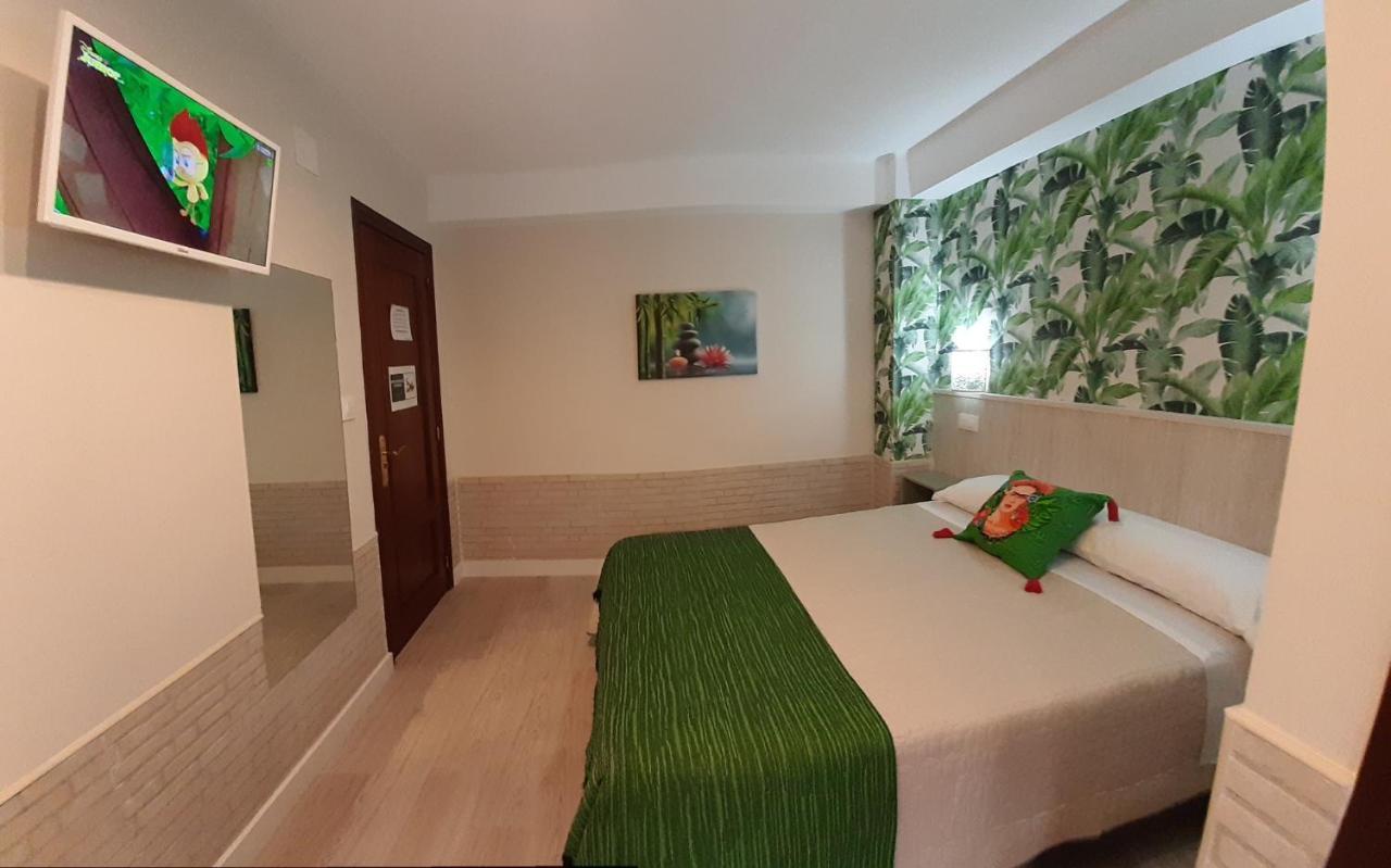 Hostal Verdemar Gijon Luaran gambar